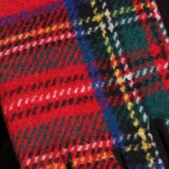 NWT Red Plaid Tartan Print Smart Touch Gloves - Picture 4 of 4